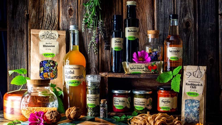 ADAMAH Produktsortiment, © Sandra Tauscher ADAMAH Produktsortiment, © Sandra Tauscher