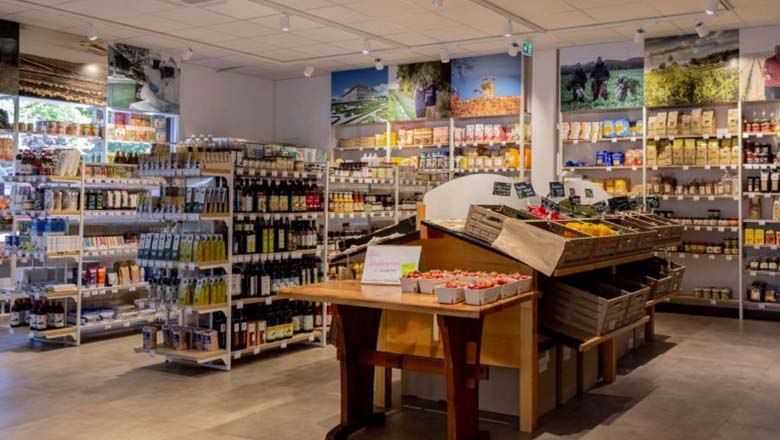Organic store kredenz.me, © Robert Hebling