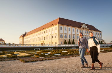 Schloss Hof, © Weinviertel Tourismus / Michael Liebert