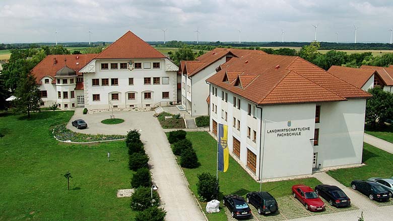 Schulgebäude, © Landwirtschaftliche Fachschule