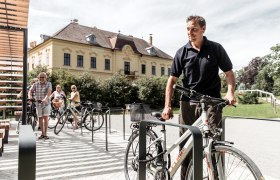 Eckartsau Castle, cycling destination, cycling rest area, © ÖBF, Archiv Schwarz