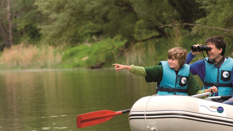 Boat tour in the Donau-Auen National Park, © Rita Newman